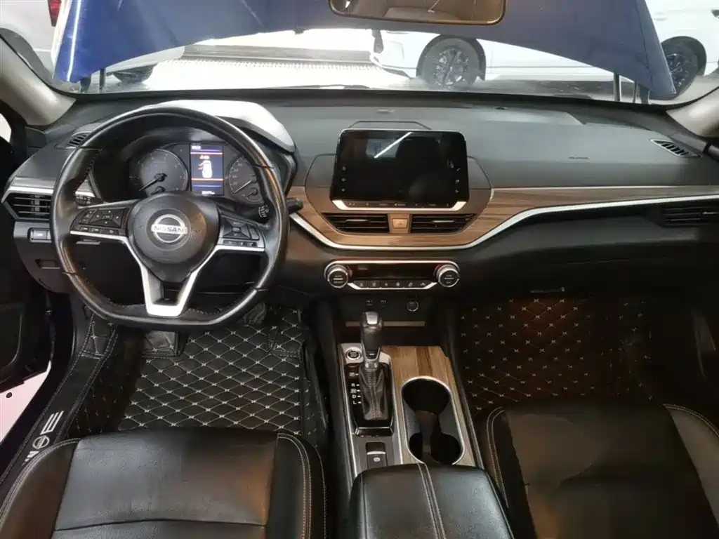 Nissan Teana 2021 — фото 10