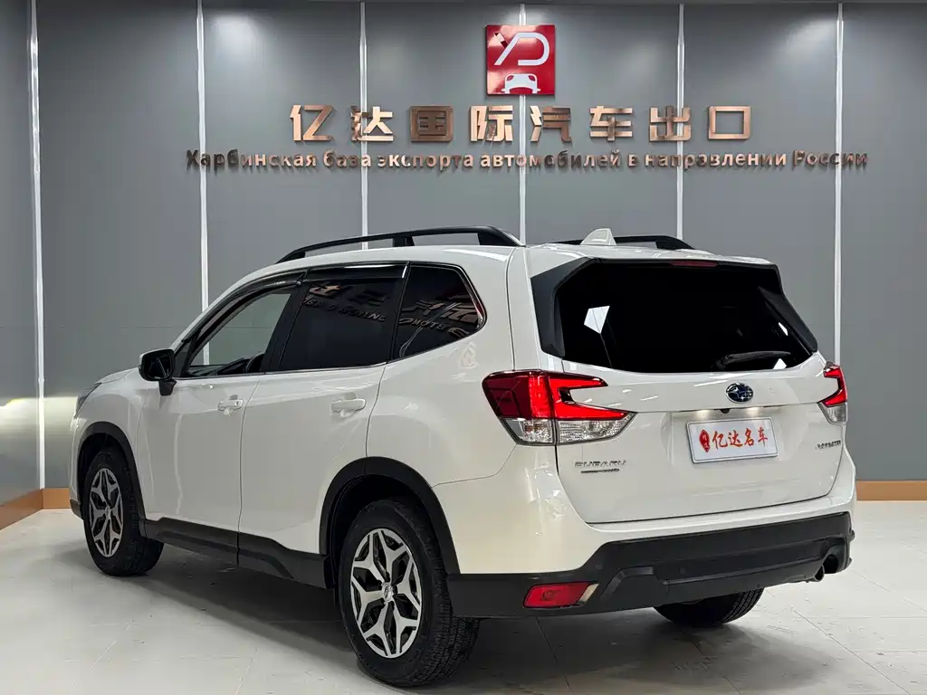 Subaru Forester 2021 — фото 13