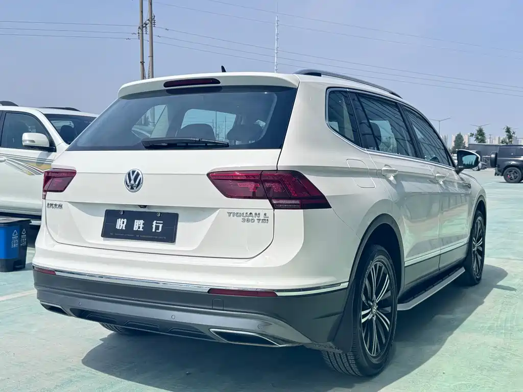 Volkswagen Tiguan L 2017