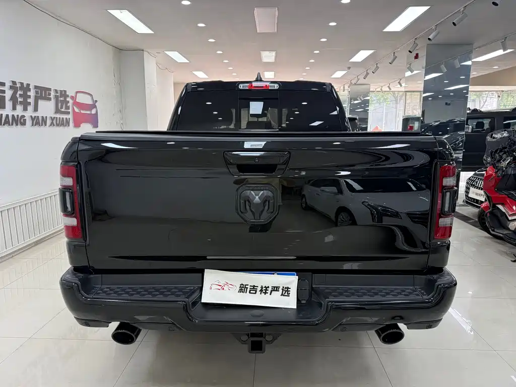RAM Trucks 2020 — фото 16