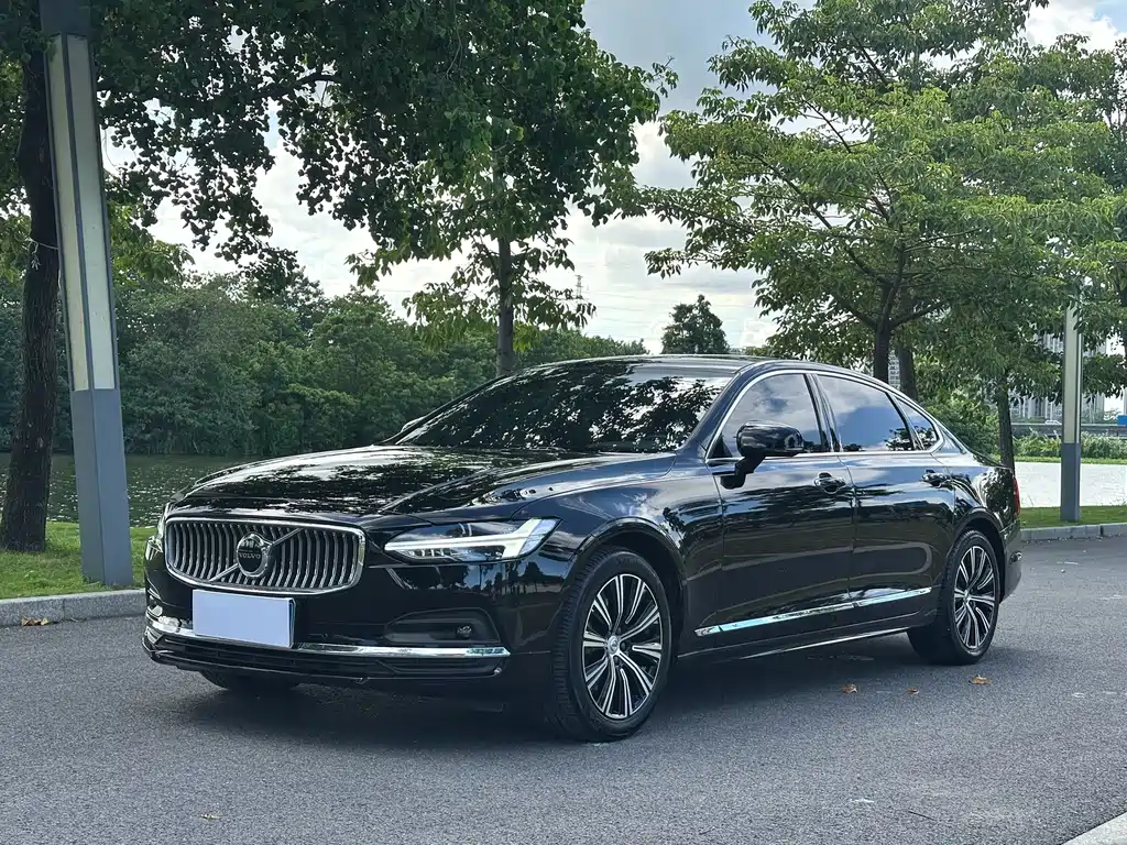 Volvo S90 2021 — фото 1