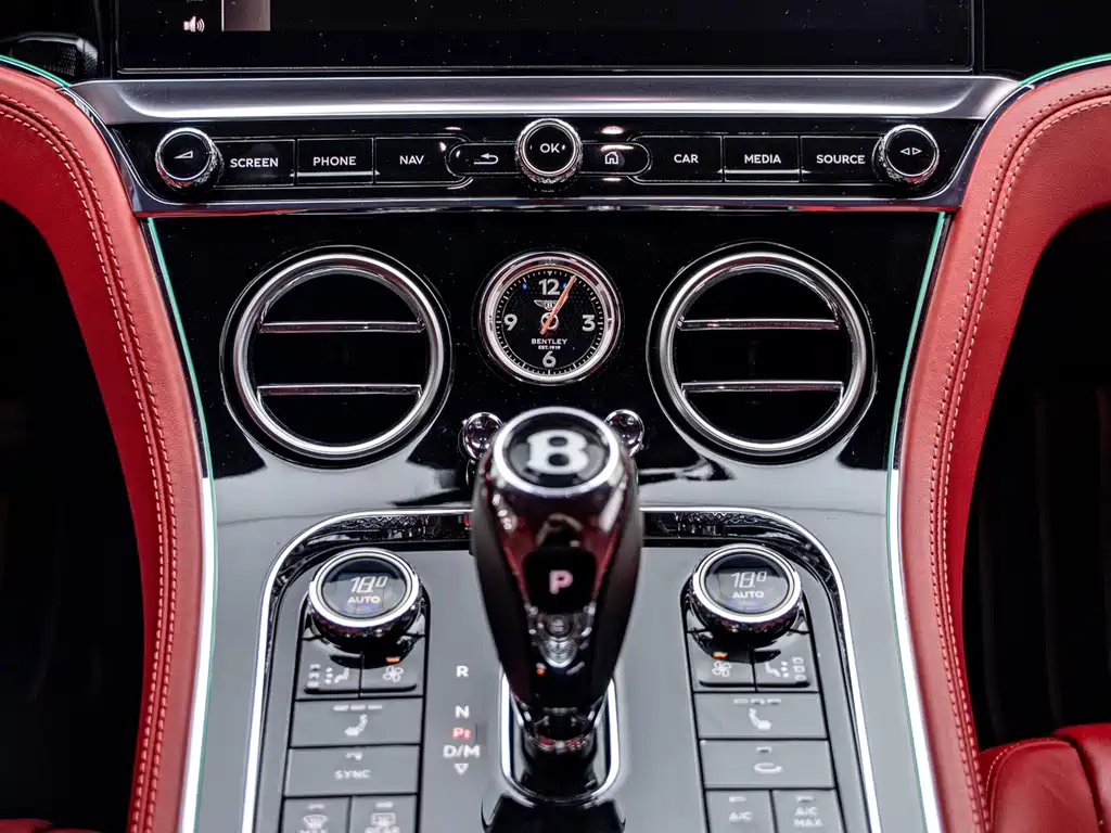 Bentley Continental 2021 — фото 14