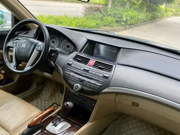 Honda Accord 2009