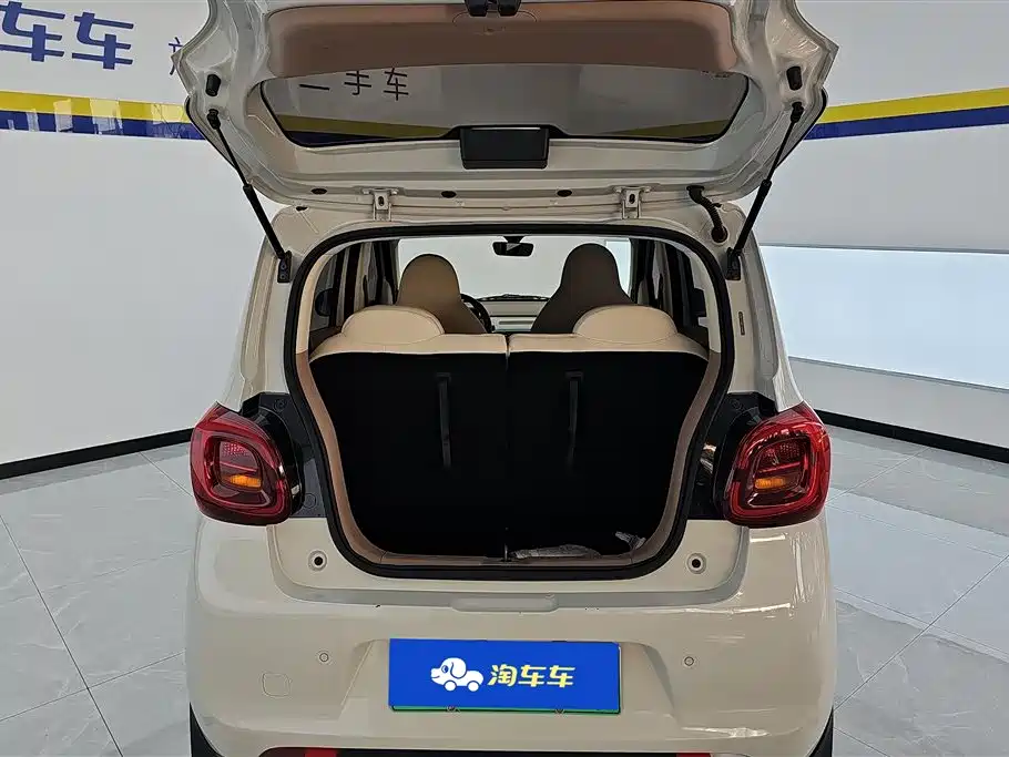 Wuling MINIEV 2025