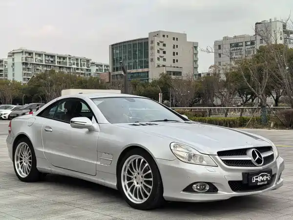 Mercedes-Benz SL-Class 2010