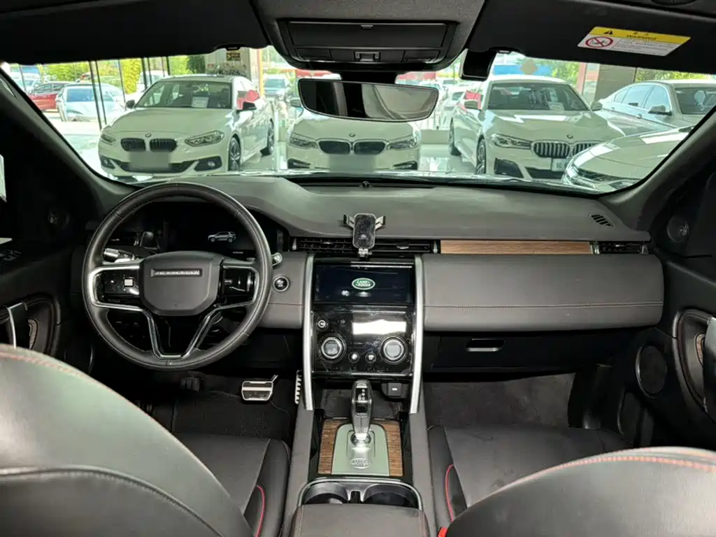 Land Rover Discovery Sport 2022 — фото 16