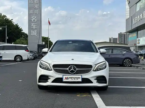 Mercedes-Benz C-Class 2020