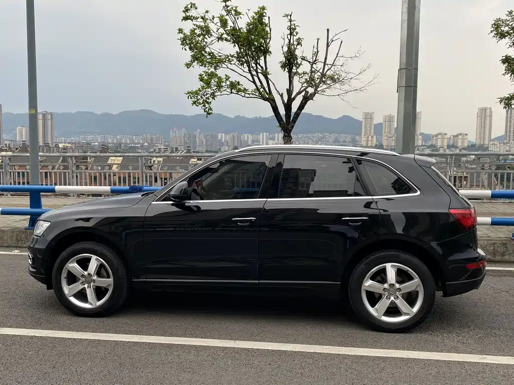 Audi Q5 2016