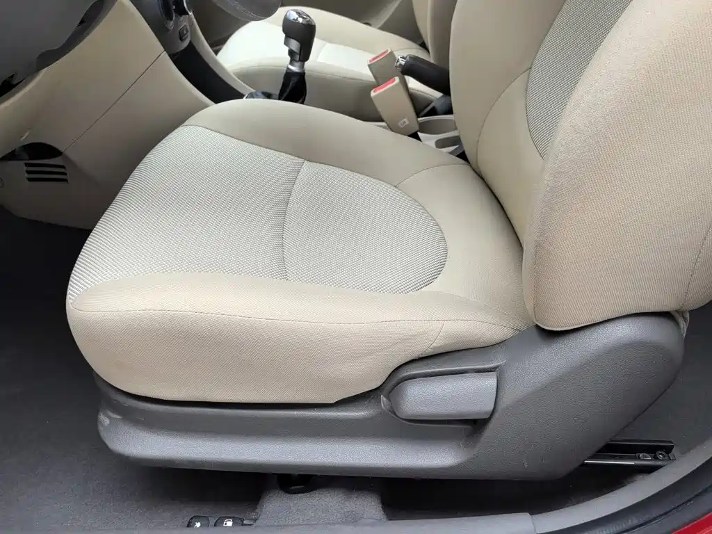 Hyundai Accent 2013 — фото 20