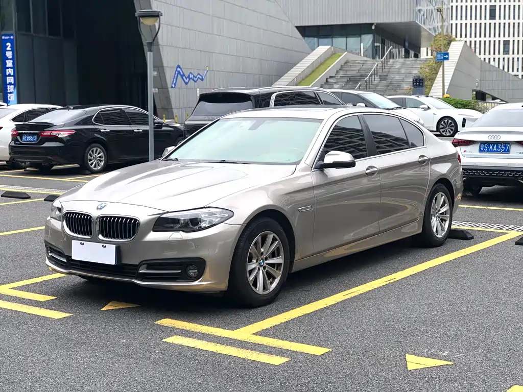 BMW 5 Series 2016