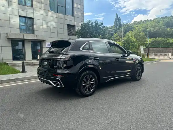 Hongqi HS5 2023