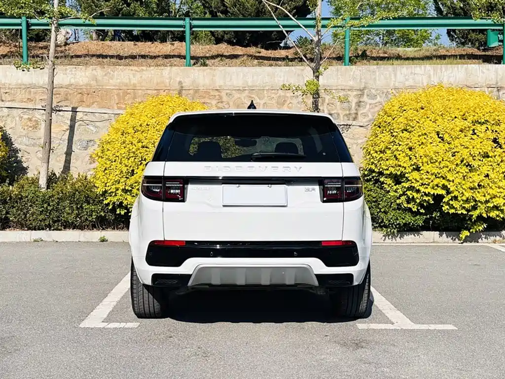 Land Rover Discovery Sport 2025 — фото 22