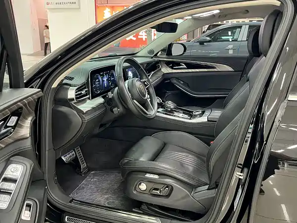 Hongqi H9 2022