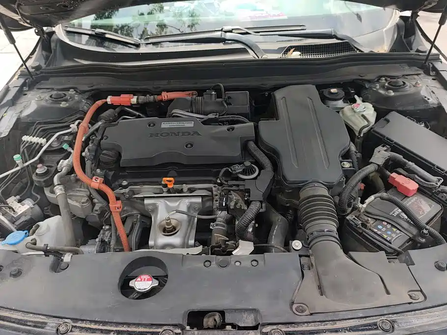 Honda Accord 2022 — фото 10