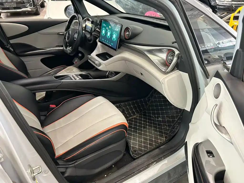 BYD Dolphin 2021