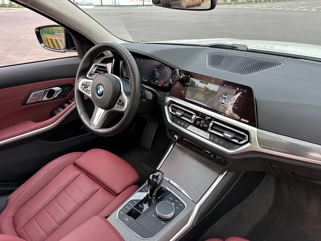 BMW 3 Series 2021 — фото 11