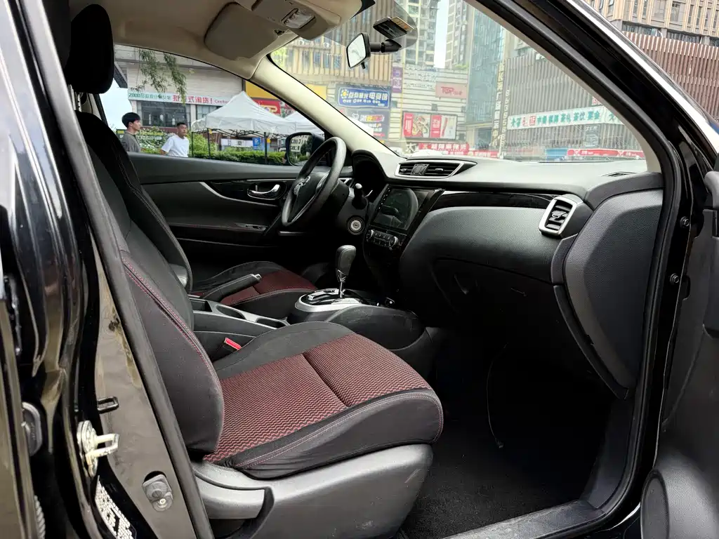 Nissan Qashqai 2016 — фото 10
