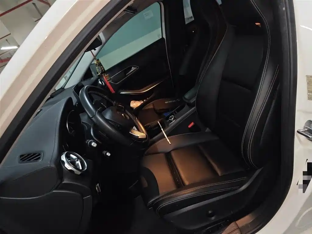 Mercedes-Benz GLA 2019 — фото 8