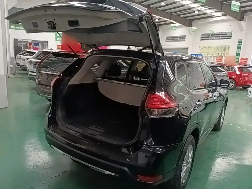 Nissan X-Trail 2017 — фото 19