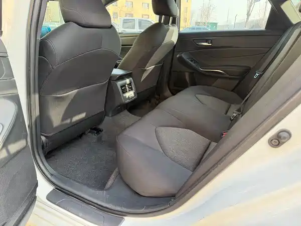 Toyota Avalon 2023