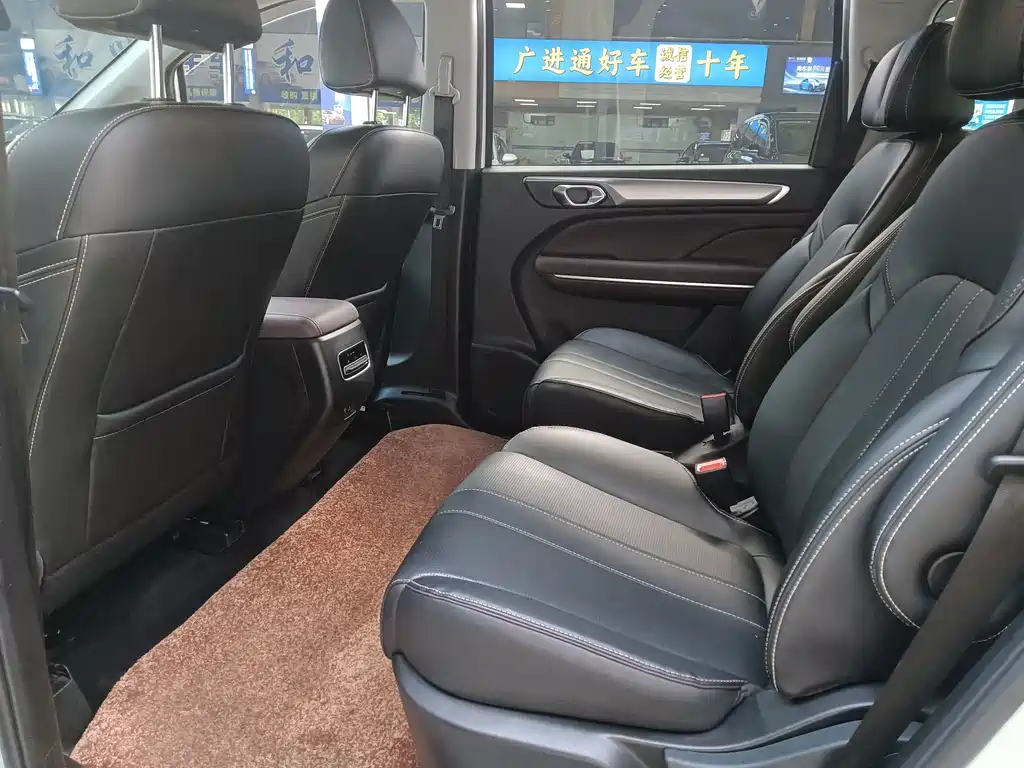 GAC Trumpchi M6 2023 — фото 9