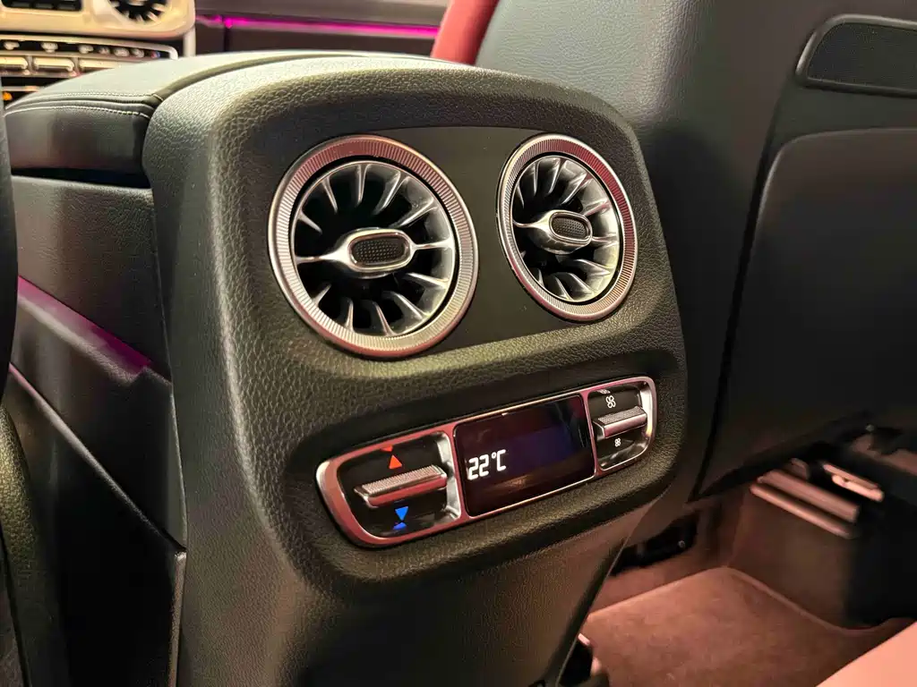 Mercedes-Benz G-Class 2025 — фото 16