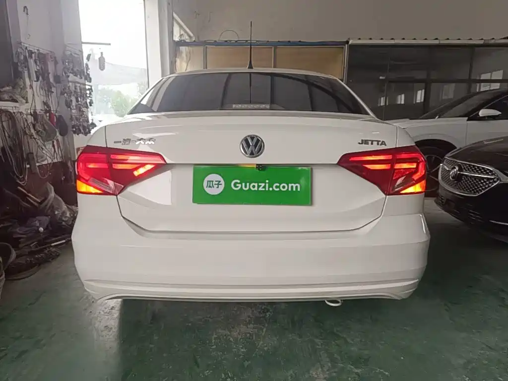 Volkswagen Jetta 2018