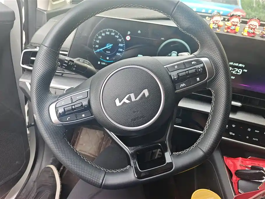 Kia Sportage 2023 — фото 15