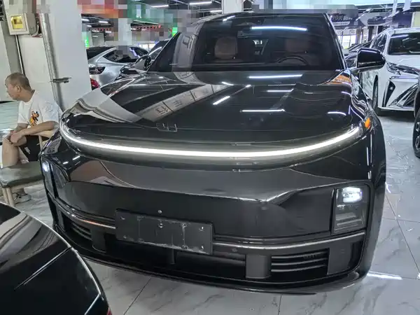 Li Auto L7 2024
