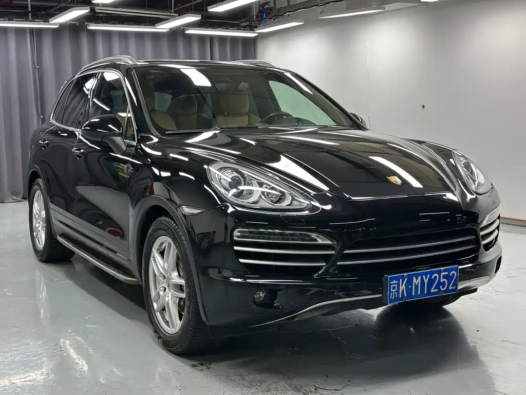 Porsche Cayenne 2014