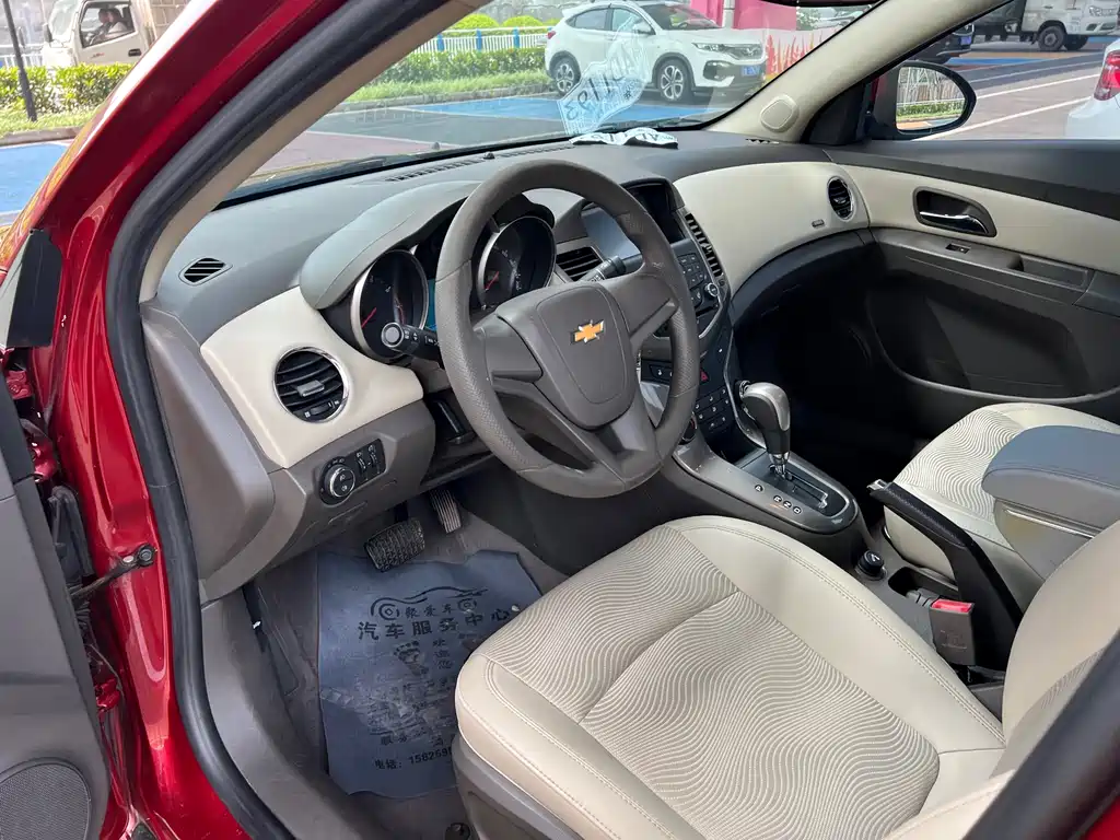 Chevrolet Cruze 2015 — фото 11