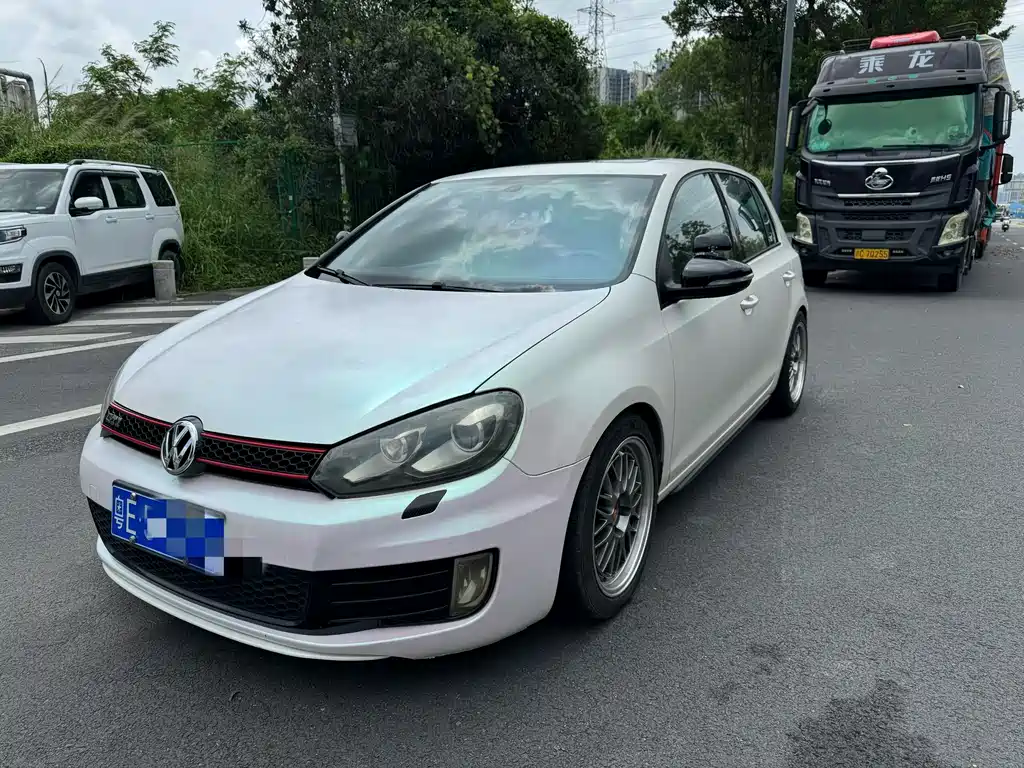 Volkswagen Golf GTI 2013