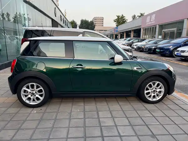 MINI 2015