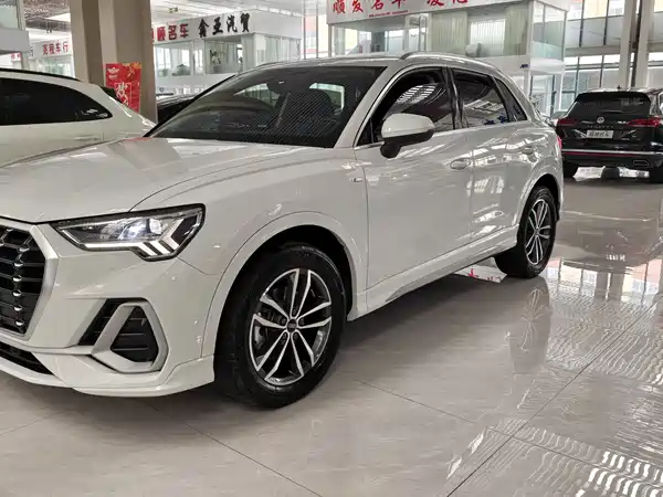 Audi Q3 2023