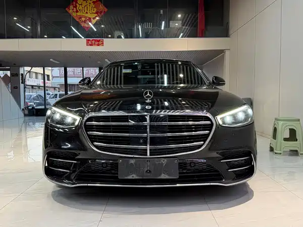 Mercedes-Benz S-Class 2021