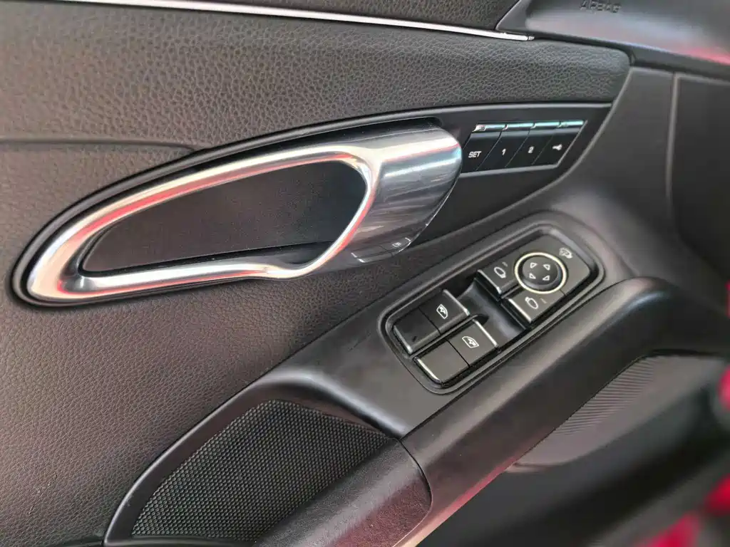 Porsche Cayman 2016 — фото 11