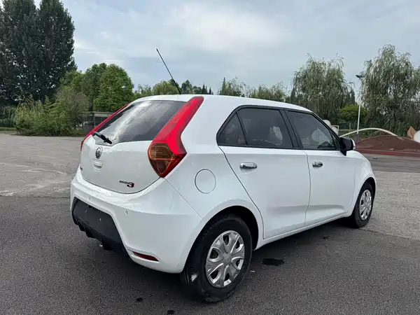 MG 3 2017