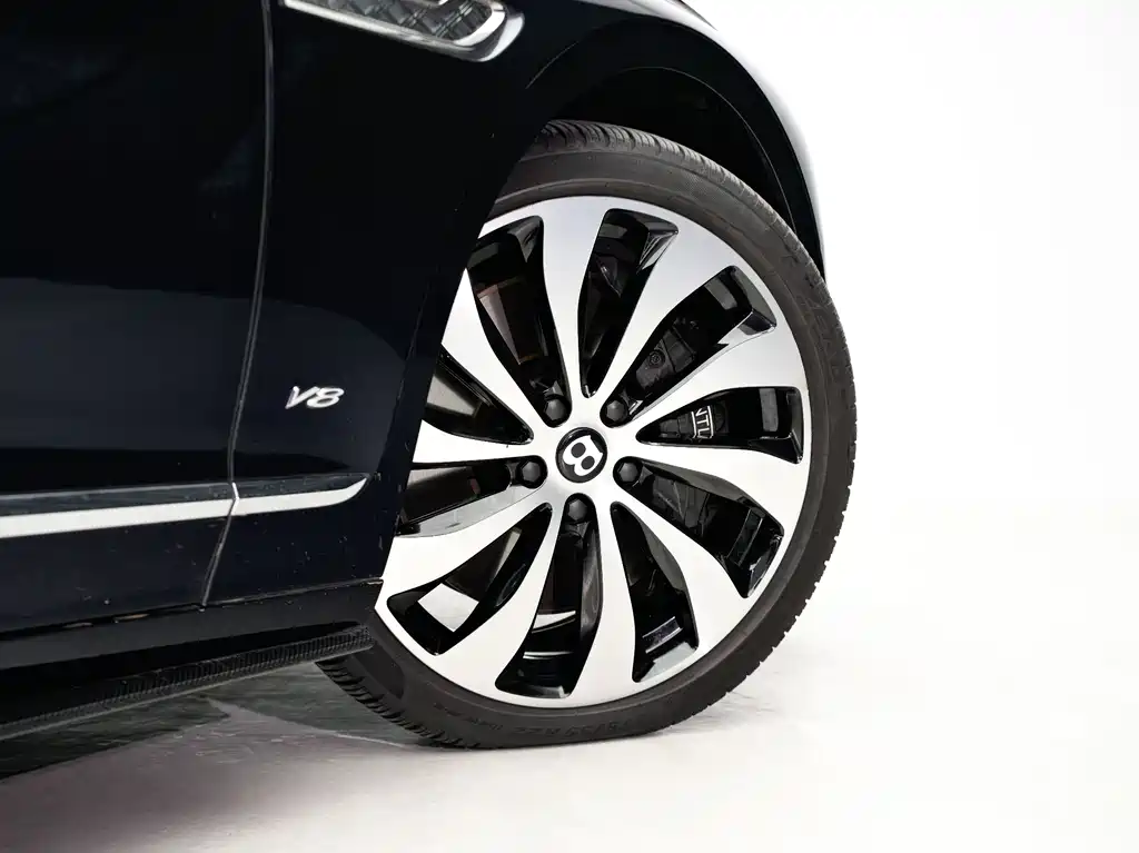 Bentley Flying Spur 2022 — фото 11
