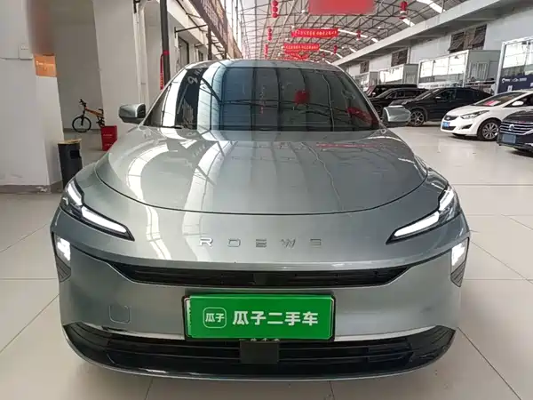 Roewe D6 2025