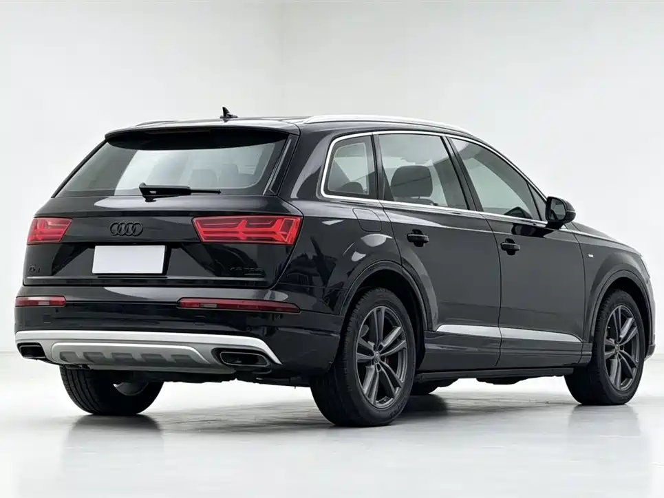 Audi Q7 2016