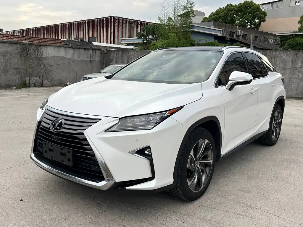 Lexus RX 2017 — фото 1