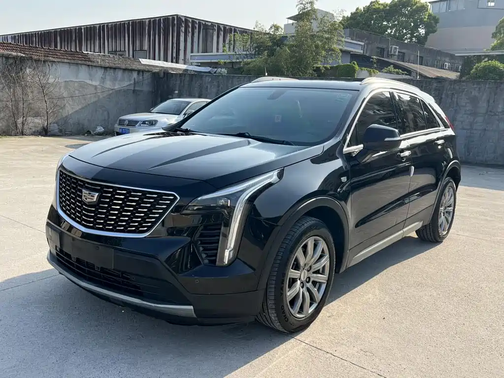 Cadillac XT4 2020 — фото 1