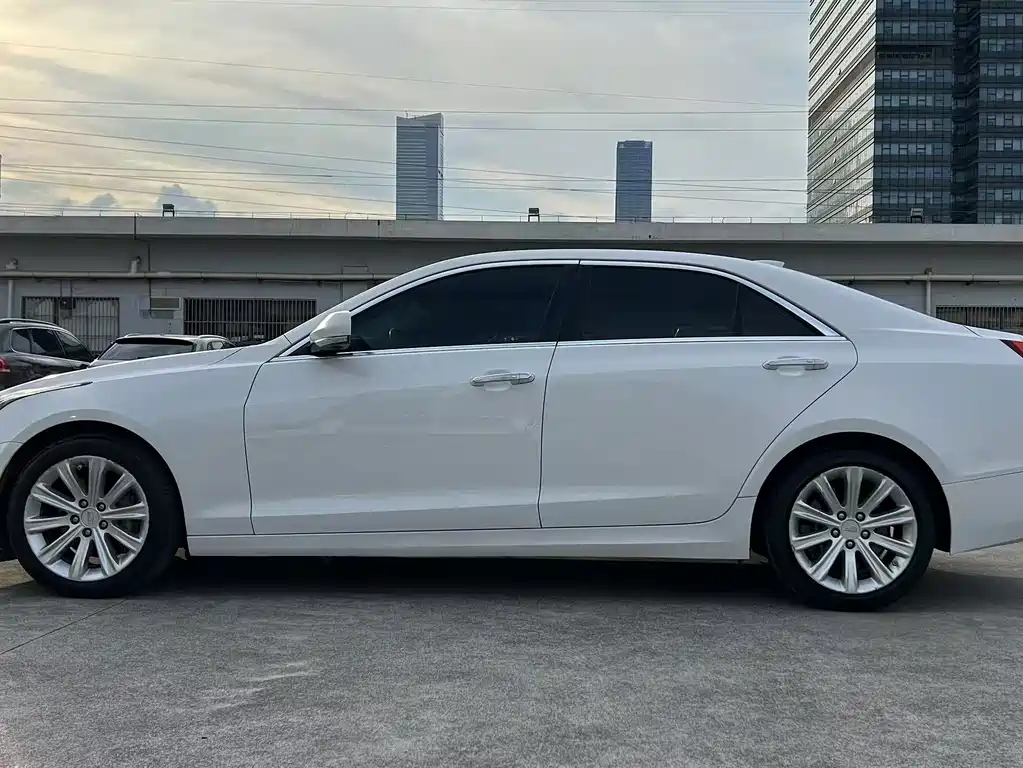 Cadillac ATS-L 2018 — фото 11