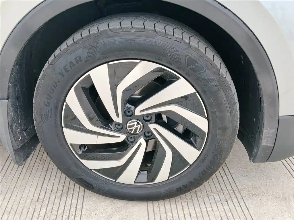 Volkswagen Tiguan L 2021 — фото 21