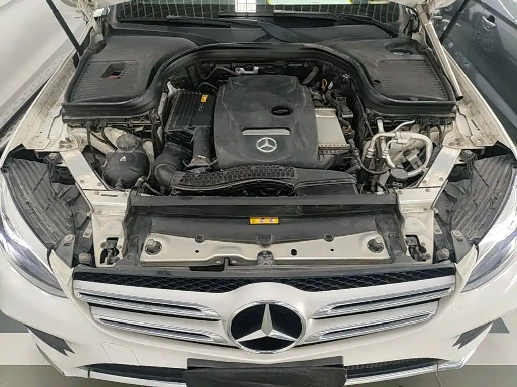 Mercedes-Benz GLC 2019 — фото 20