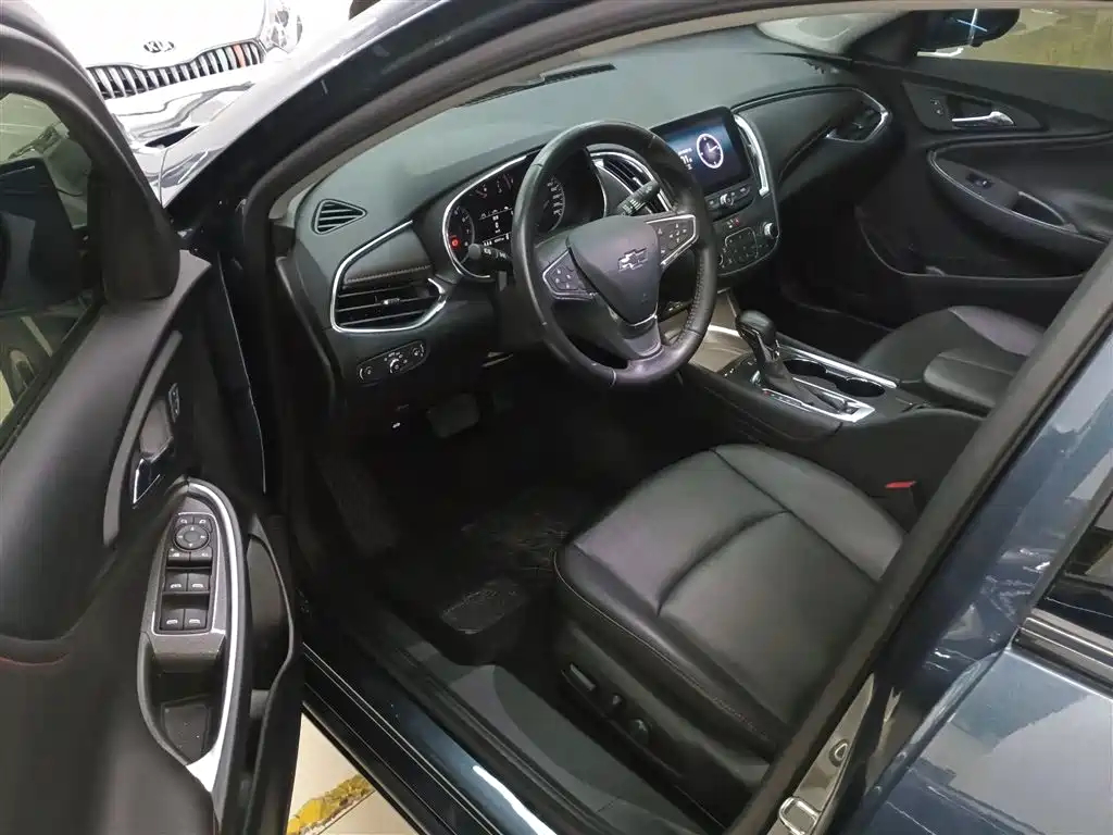 Chevrolet Malibu XL 2021 — фото 13