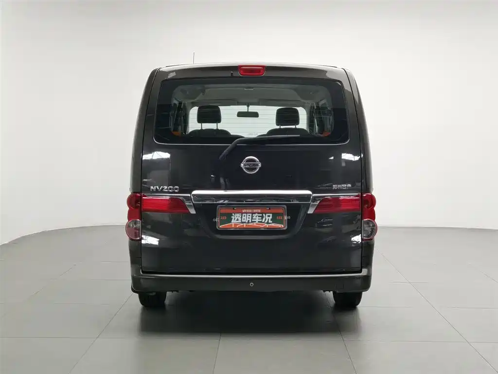 Nissan NV200 2014
