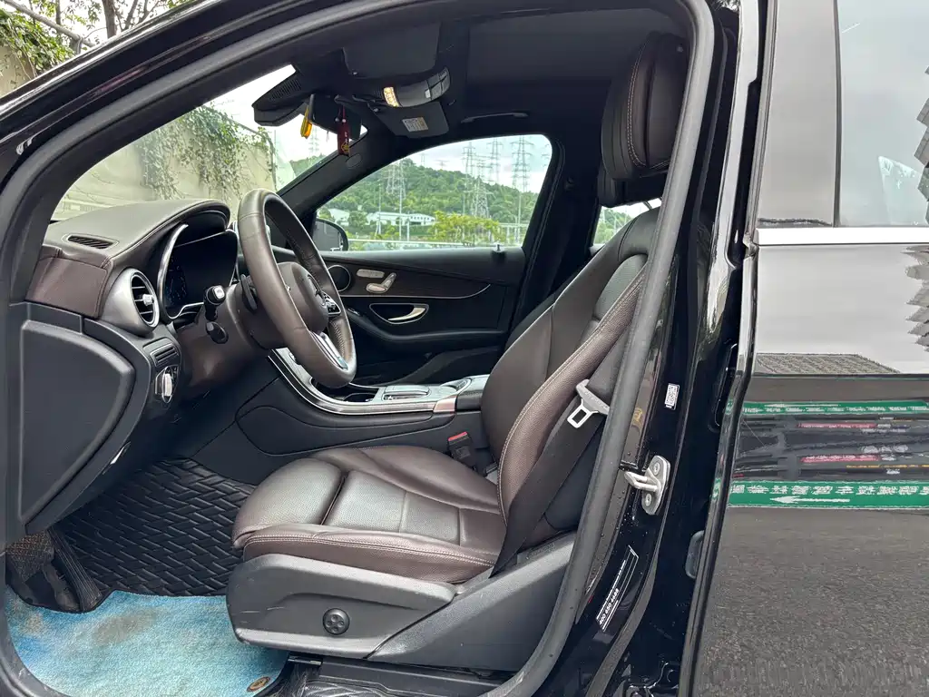 Mercedes-Benz GLC 2023 — фото 10