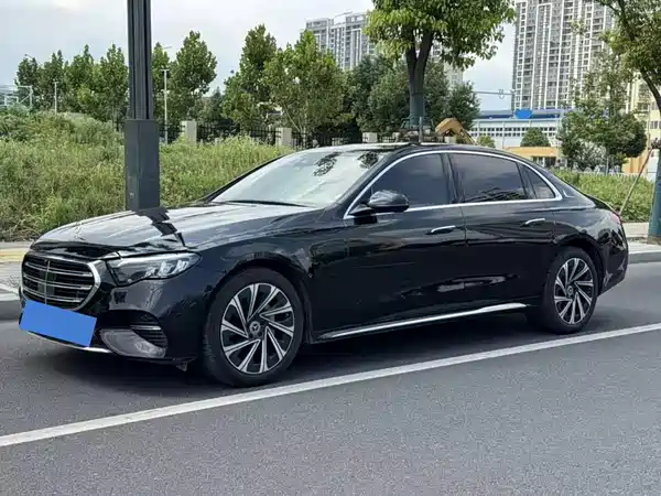 Mercedes-Benz E-Class 2025