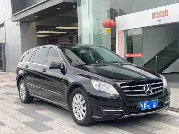 Mercedes-Benz R-Class 2016
